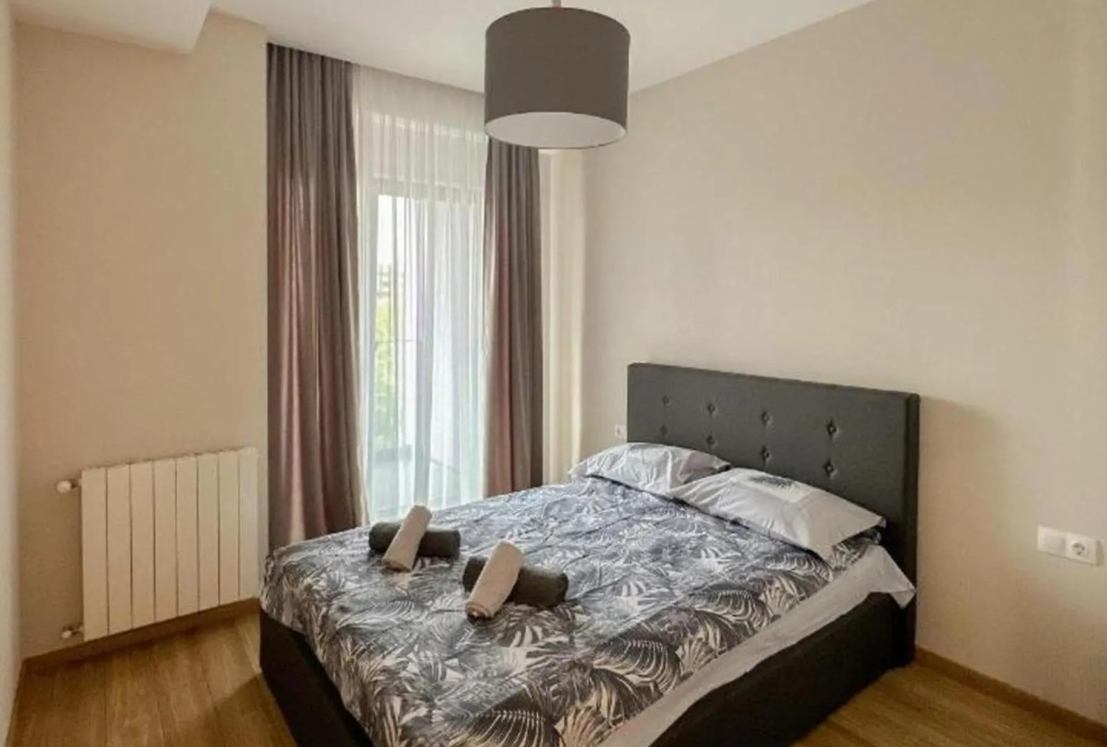 Hilton Suites Apartments Tbilisi 4*,